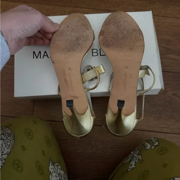 Manolo Blahnik trampa gold Napa Women's Sandals Sz 39